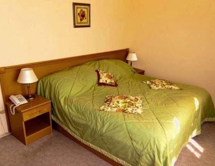 Джуниор сюит 2-местный 2-комнатный без балкона №3 Запад корпус 2 - Санаторий «Первомайский» Евпатория