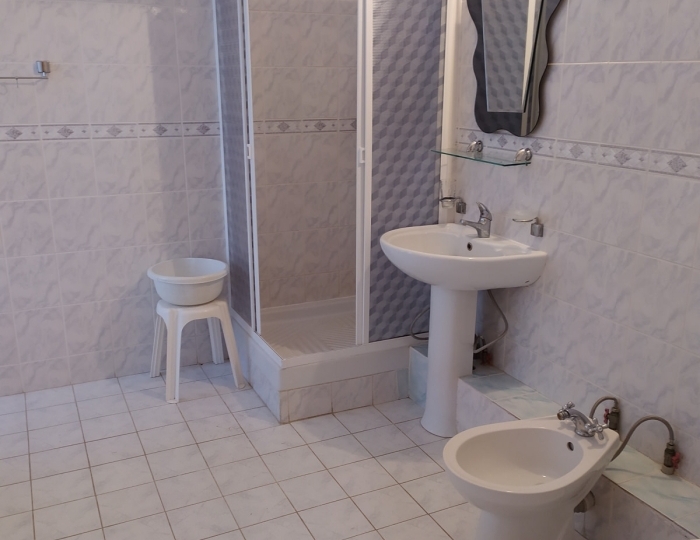 Джуниор сюит 2-местный 2-комнатный с балконом и душ.кабиной №403 ЮГ корпус 2 - Санаторий «Первомайский» Евпатория