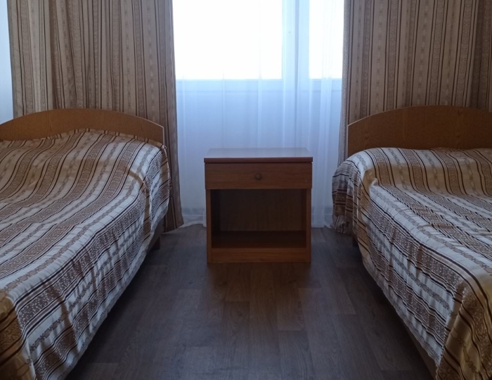 Стандарт 2-местный 1-комнатный без балкона с душем (5 этаж) Север корпус 1 - Санаторий «Первомайский» Евпатория