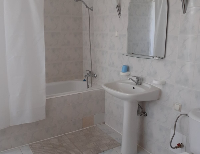 Стандарт 2-местный 1-комнатный с длинным балконом и ванной Юг корпус 1 - Санаторий «Первомайский» Евпатория